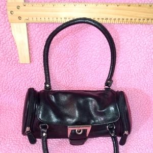 Black shoulder bag